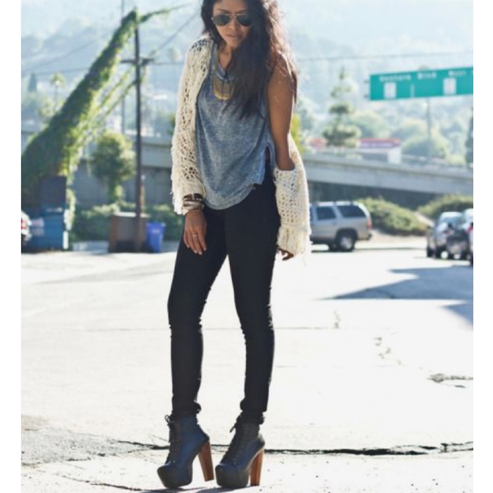 Jeffrey Campbell “Lita” 🖤🦋